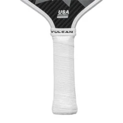 Vulcan V940 Middleweight Carbon Fiber Pickleball Paddle 4 Vulcan V940 Middleweight Carbon Fiber Pickleball Paddle -Pickleball Racket Store 41e8 12 22 vulcan v940 middleweight carbon fiber pickleball paddle 36452 3 l